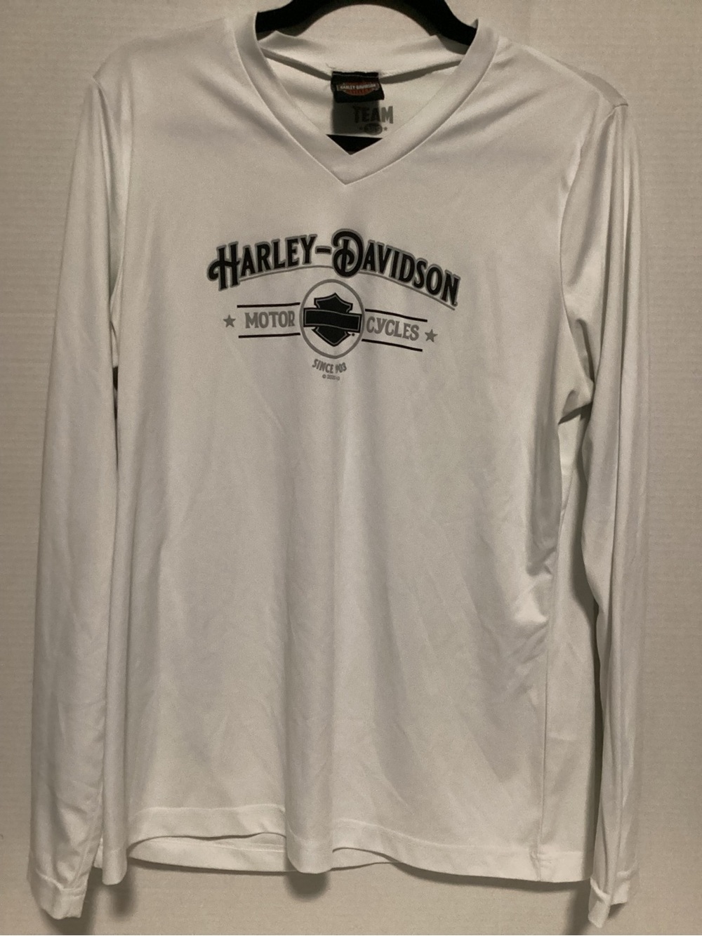 Harley-Davidson White Long Sleeve V-Neck with Black Logo ladies XL